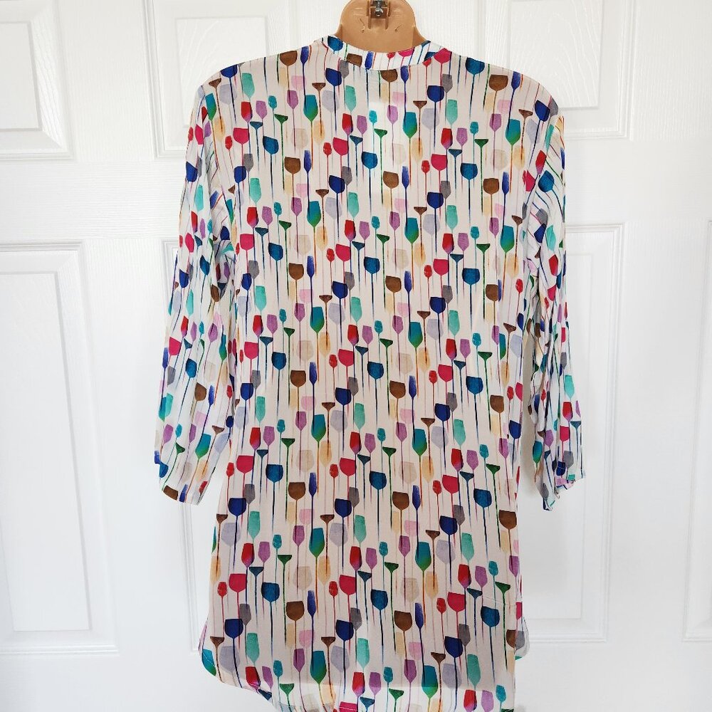 APNY NEW YORK WATERCOLOR WINE GLASS PRINT WOMAN'S BLOUSE SIZE S - Picture 4 of 11